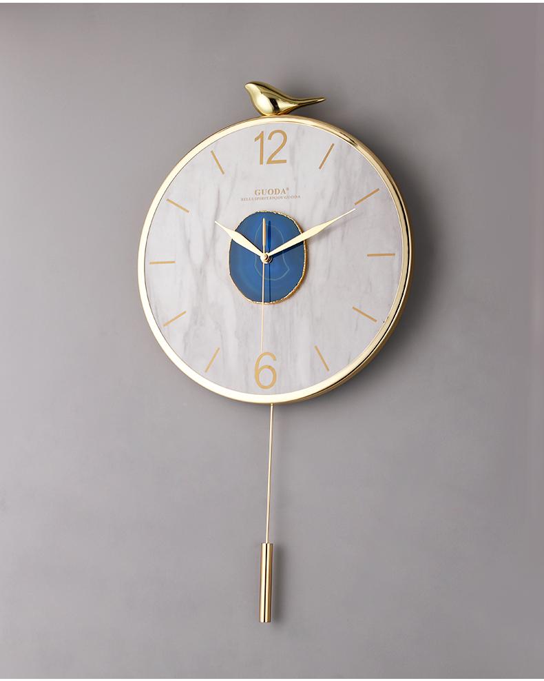 Horloge murale à pendule de luxe
